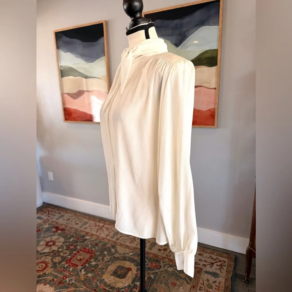 Vintage Liz Claiborne Cream Blouse with Neck Tie - Picture 4 of 8